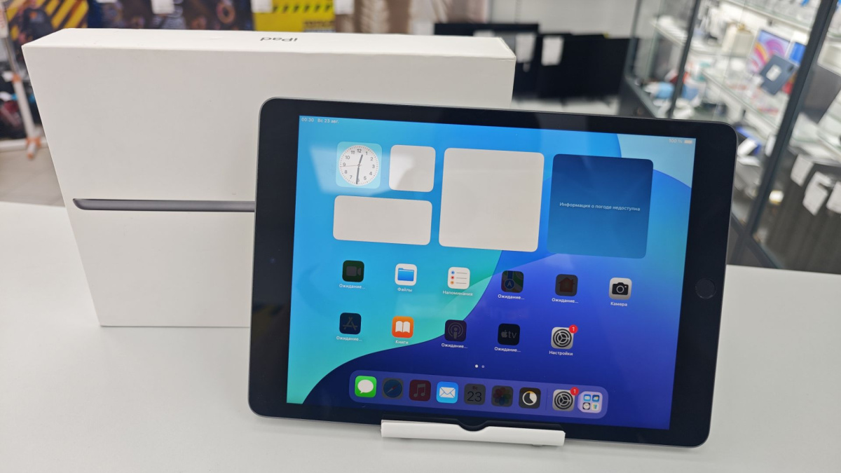 Планшет Apple iPad 9 64 ГБ (2021 A2602 (Wi-Fi)