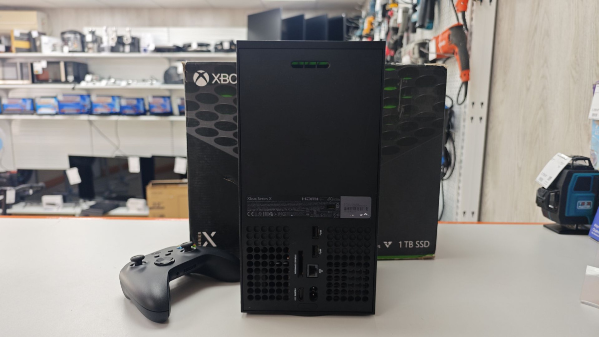 Игровая приставка Xbox Series X 1Tb