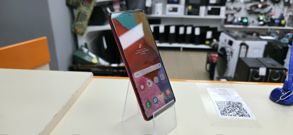 Смартфон Samsung Galaxy A51 4/64
