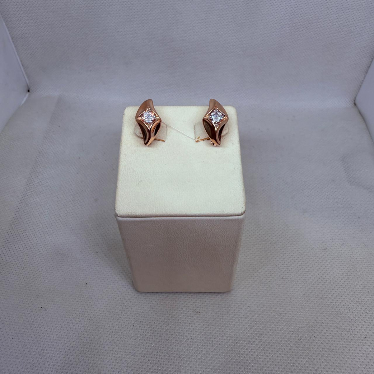 СЕРЬГИ С КАМНЕМ (Au 585)