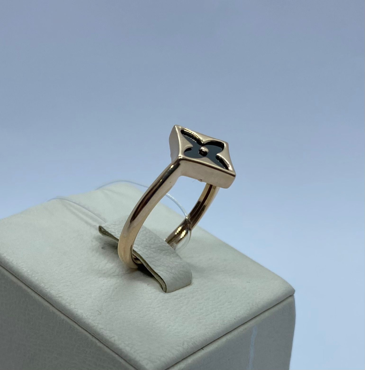 КОЛЬЦО С КАМНЕМ (Au 585)