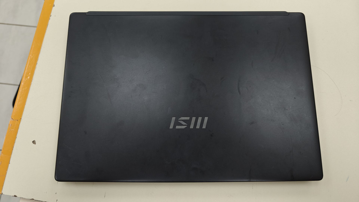 Ноутбук MSI; Core i5-1235U, Intel iris XE Graphics, 8 Гб, 512 GB, Нет