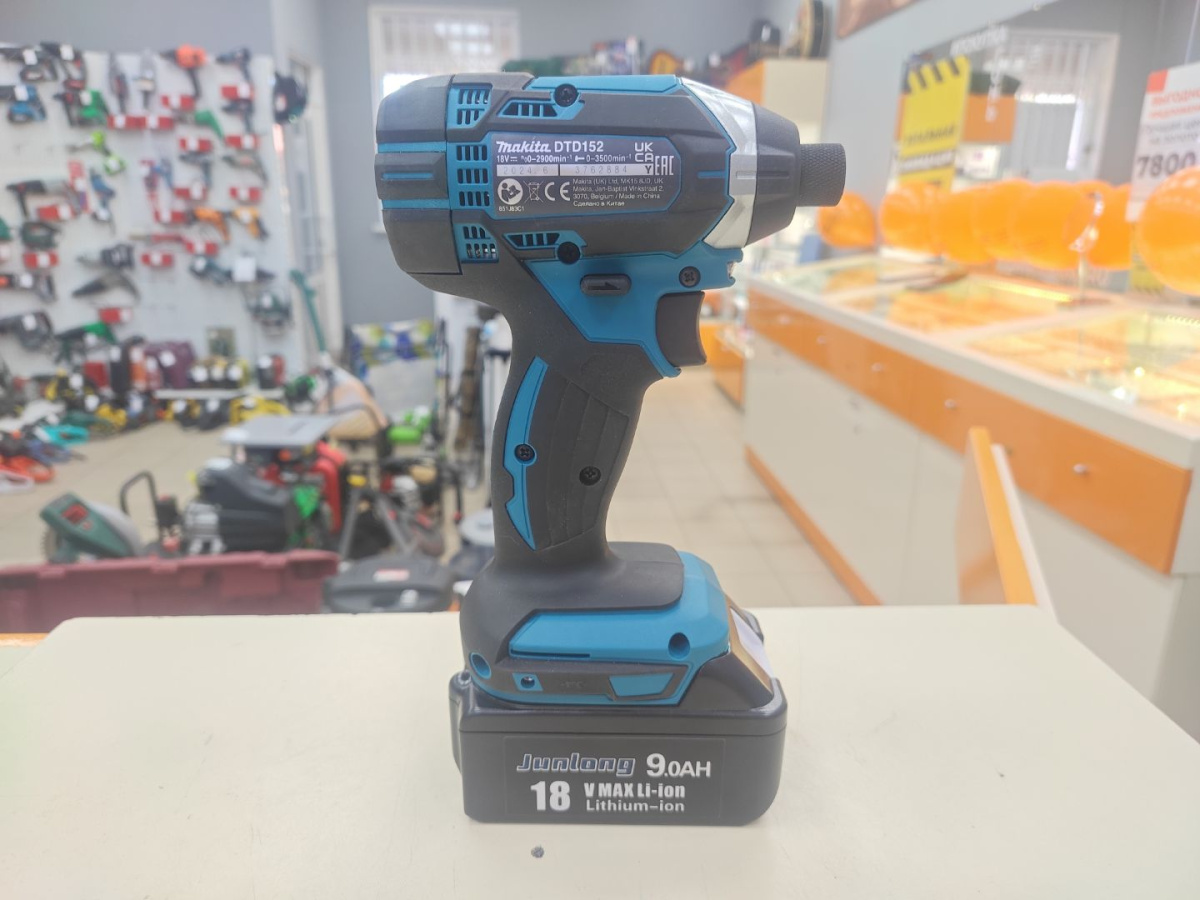 Гайковерт Makita DTD152