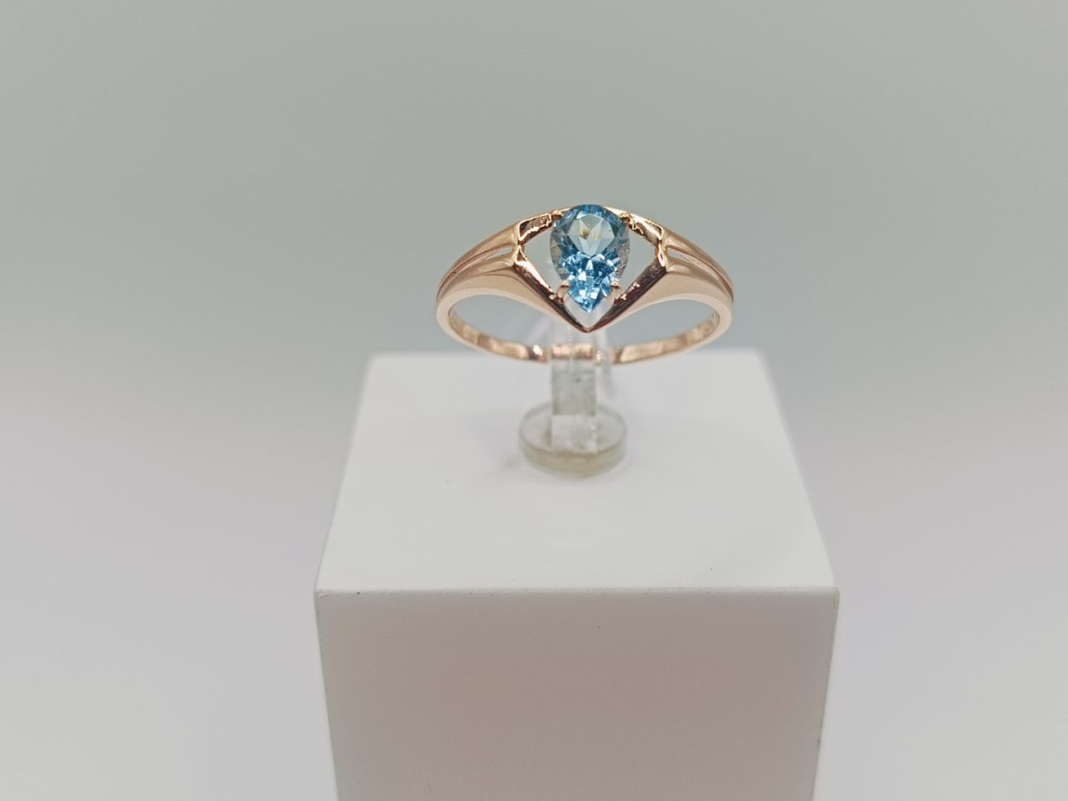 КОЛКМ585 КОЛЬЦО С КАМНЕМ (Au 585)