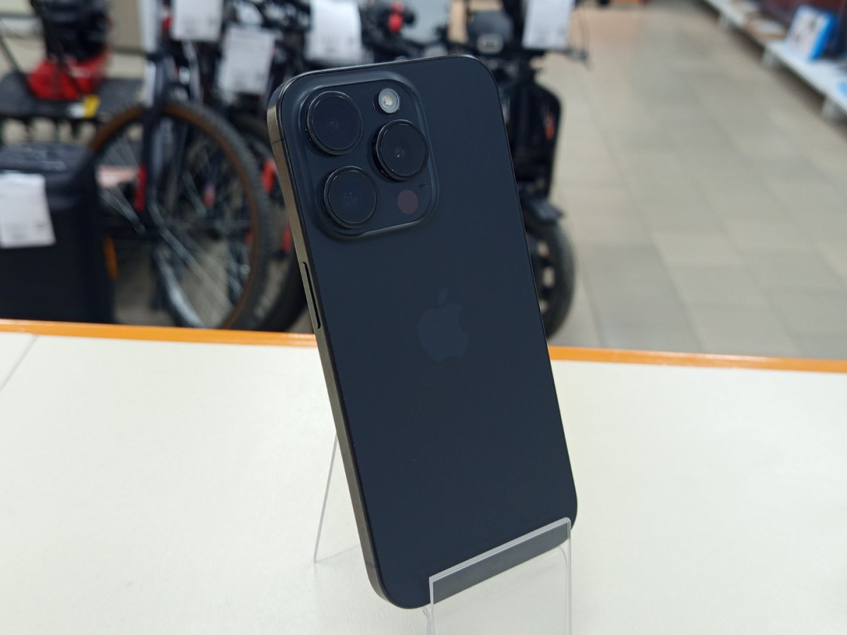 Смартфон Apple Iphone 15 Pro 256Gb