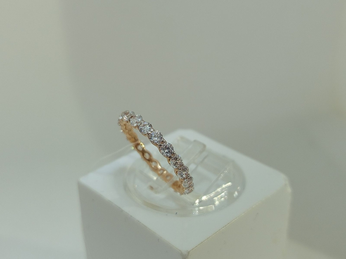 КОЛЬЦО С КАМНЯМИ (Au 585)