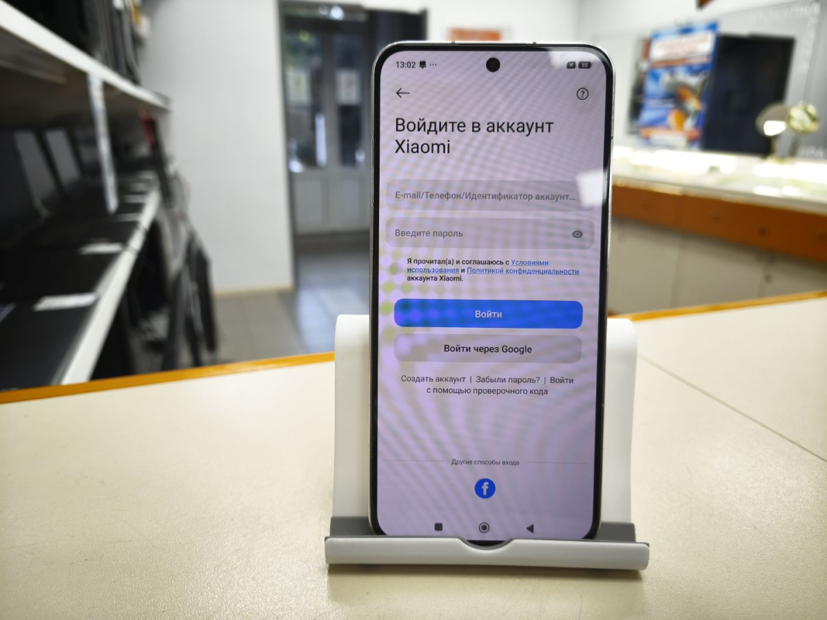 Смартфон Xiaomi 13 8/256