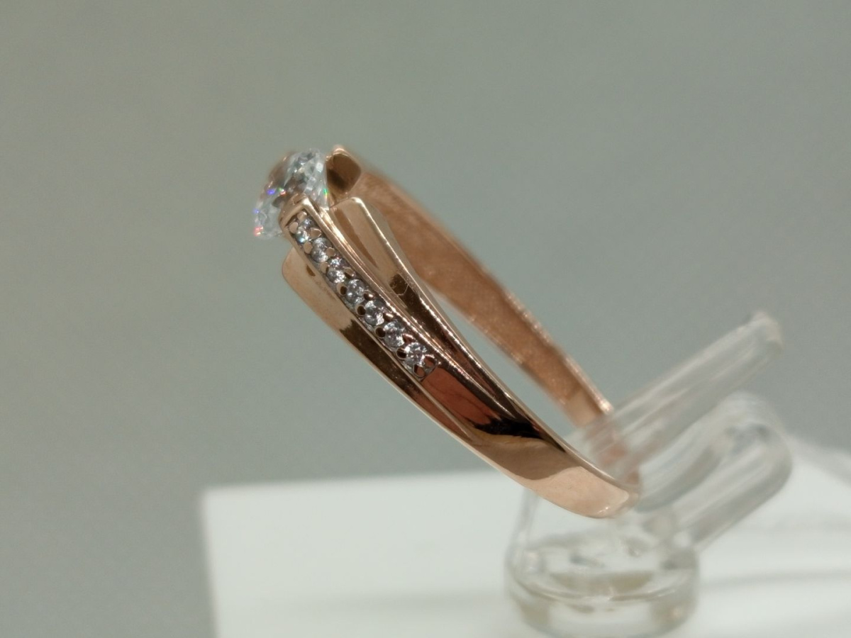 КОЛКМИ585 КОЛЬЦО С КАМНЯМИ (Au 585)