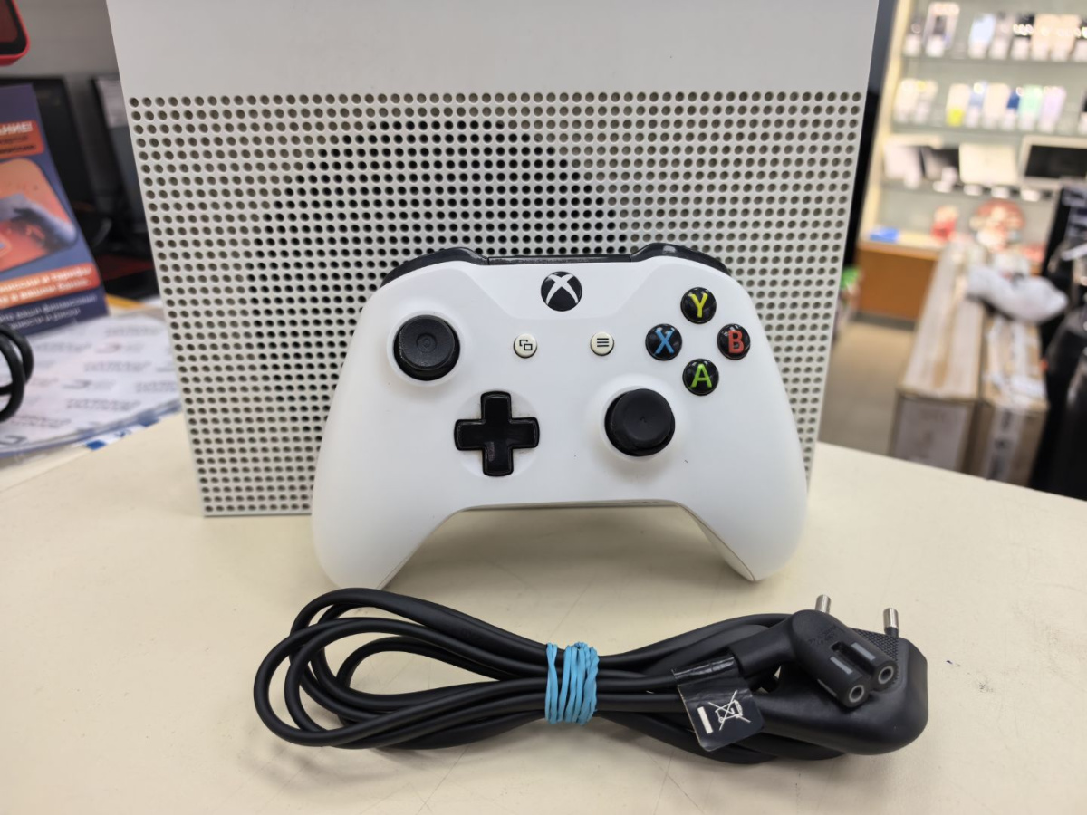 Игровая приставка Xbox One S 1TB