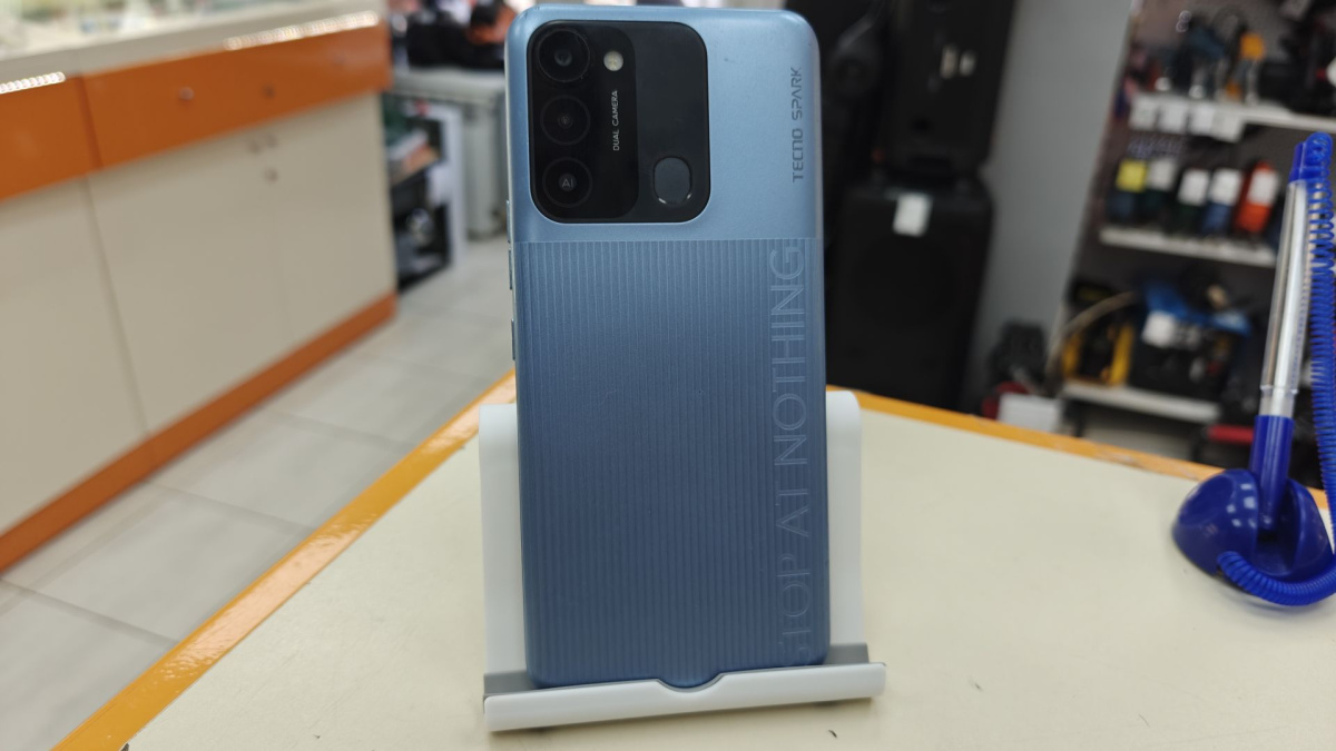 Смартфон Tecno Spark GO 2022 2/32
