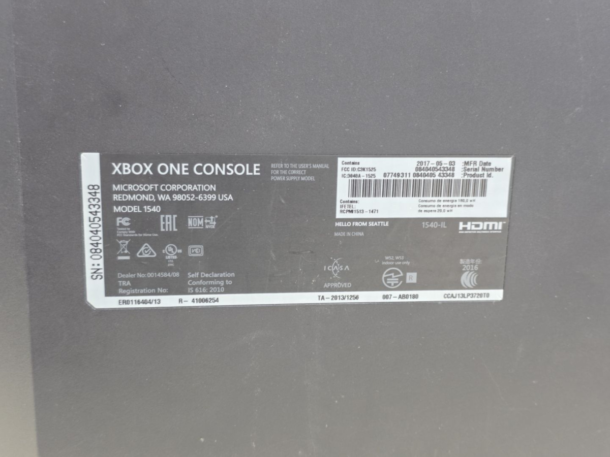 Игровая приставка Xbox One 500Gb