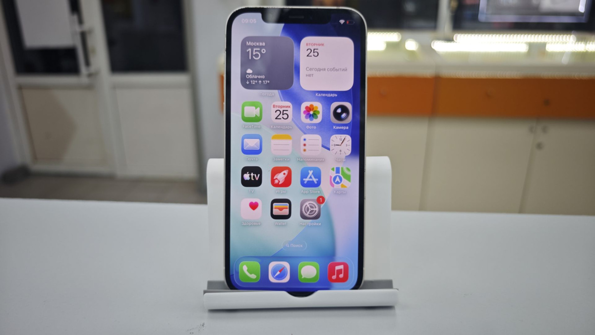 Смартфон Apple iPhone 12 64Gb