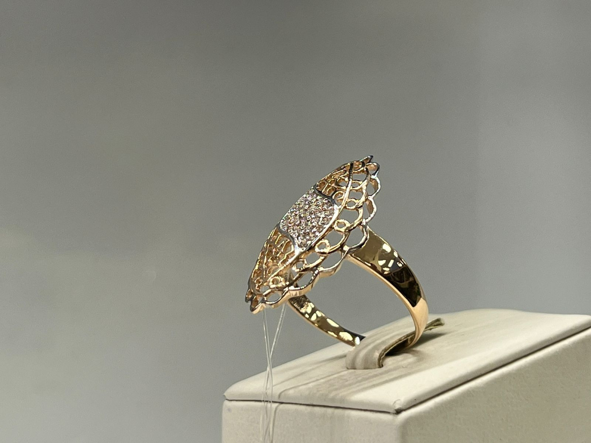 К-422_au КОЛЬЦО С КАМНЯМИ (Au 585)