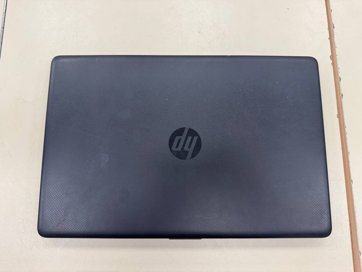 Ноутбук HP; Gold 3150, AMD Radeon (TM) Graphics, 8 Гб, 240 Гб, Нет