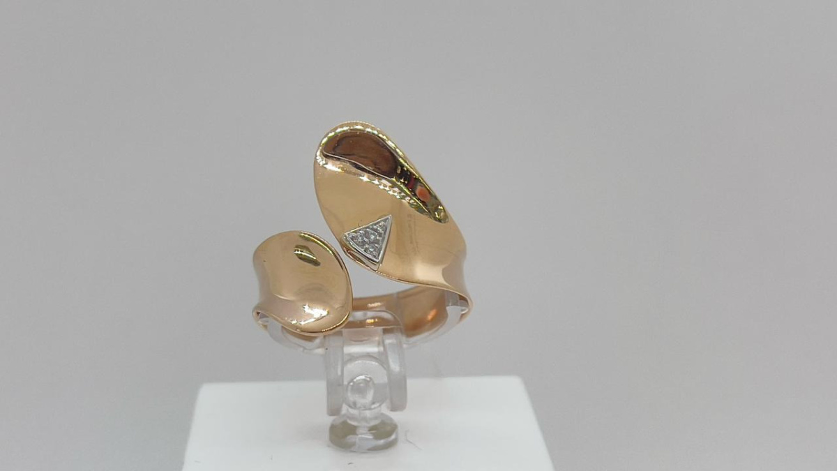 КОЛЬЦО С КАМНЯМИ (Au 585)