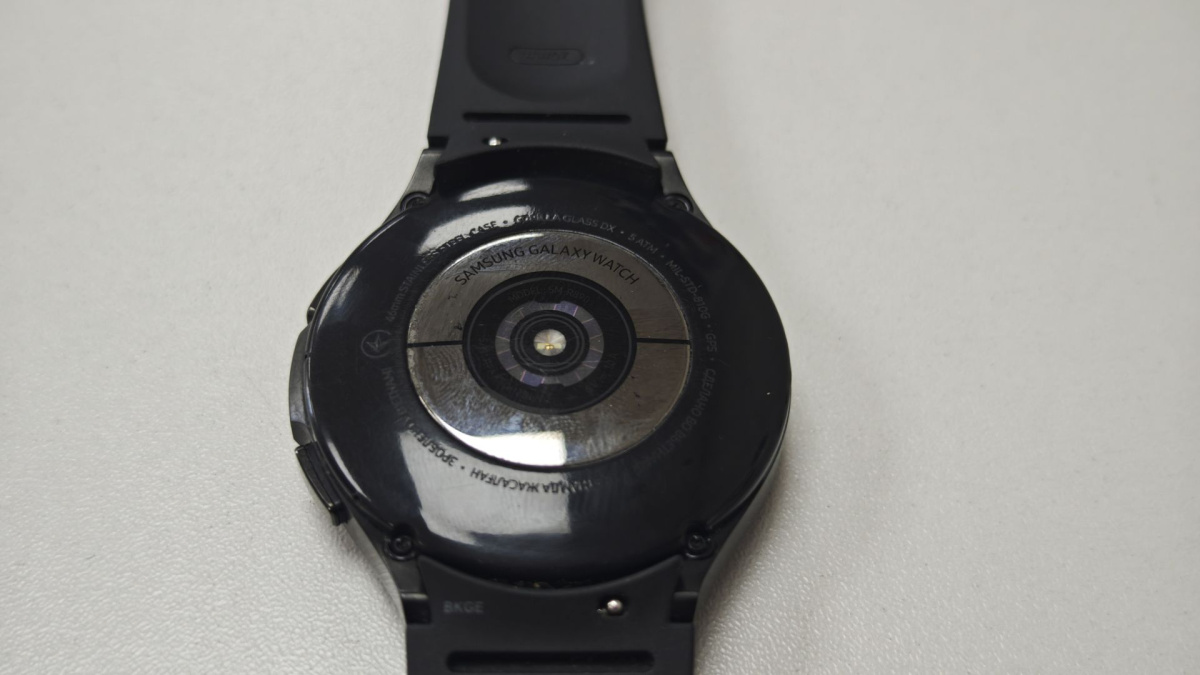 Смарт-часы Samsung Watch 4 Classic 46mm