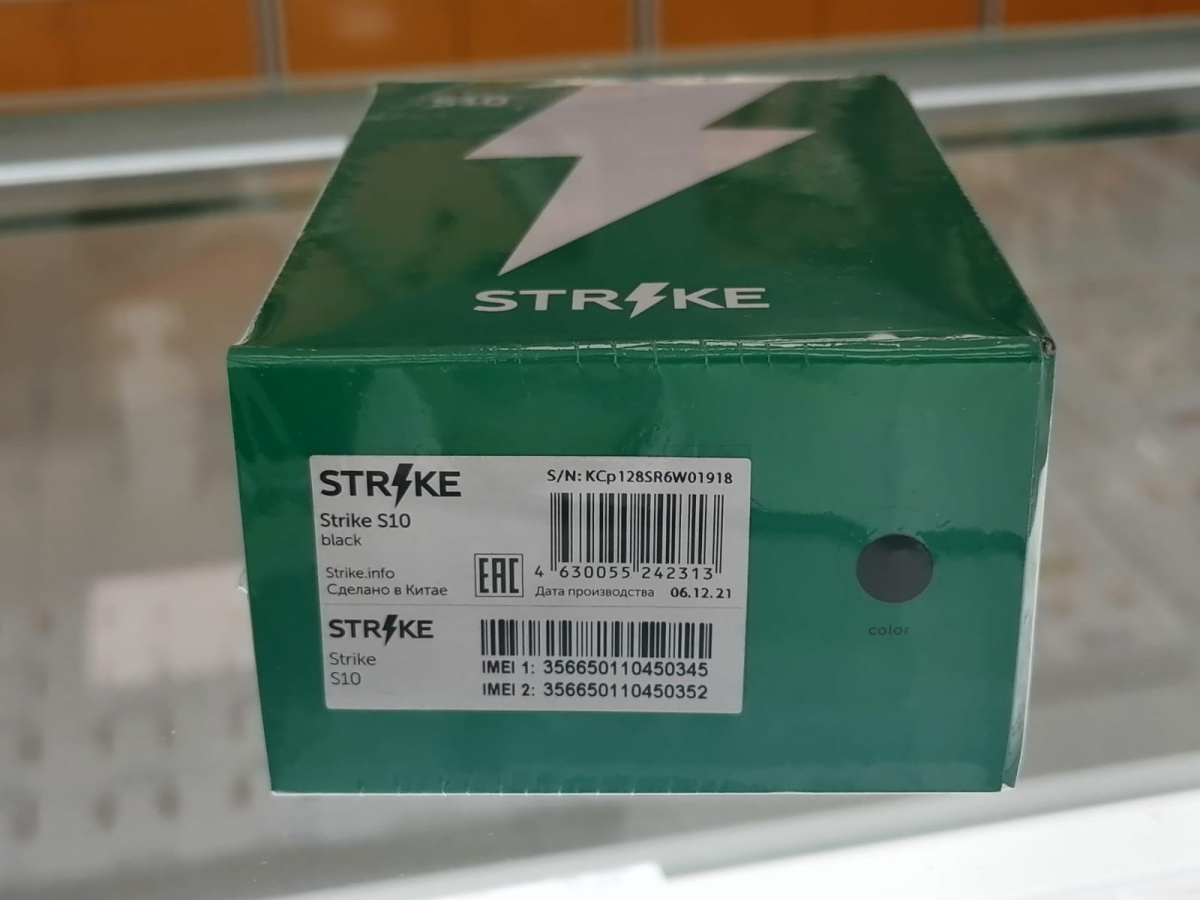 Мобильный телефон Strike S10