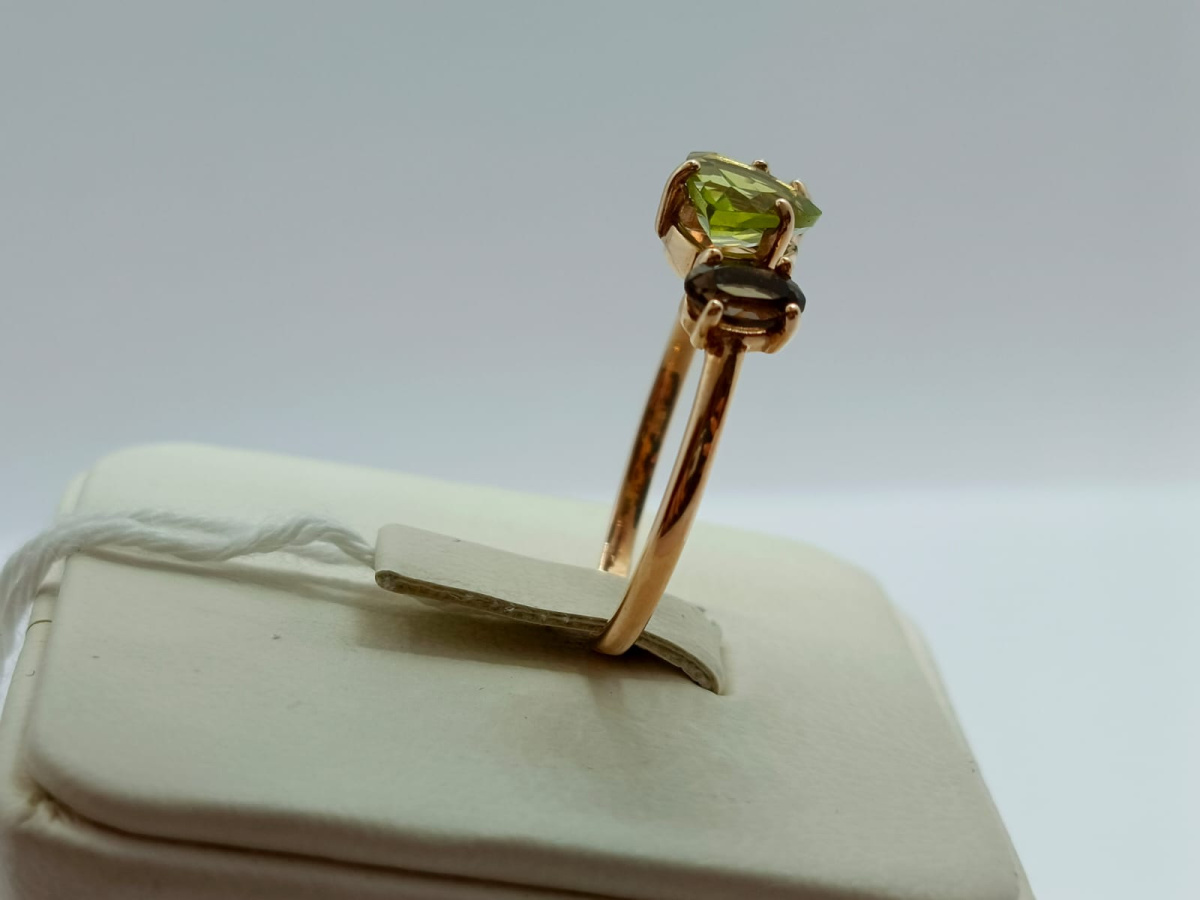 КОЛЬЦО С КАМНЯМИ (Au 585)