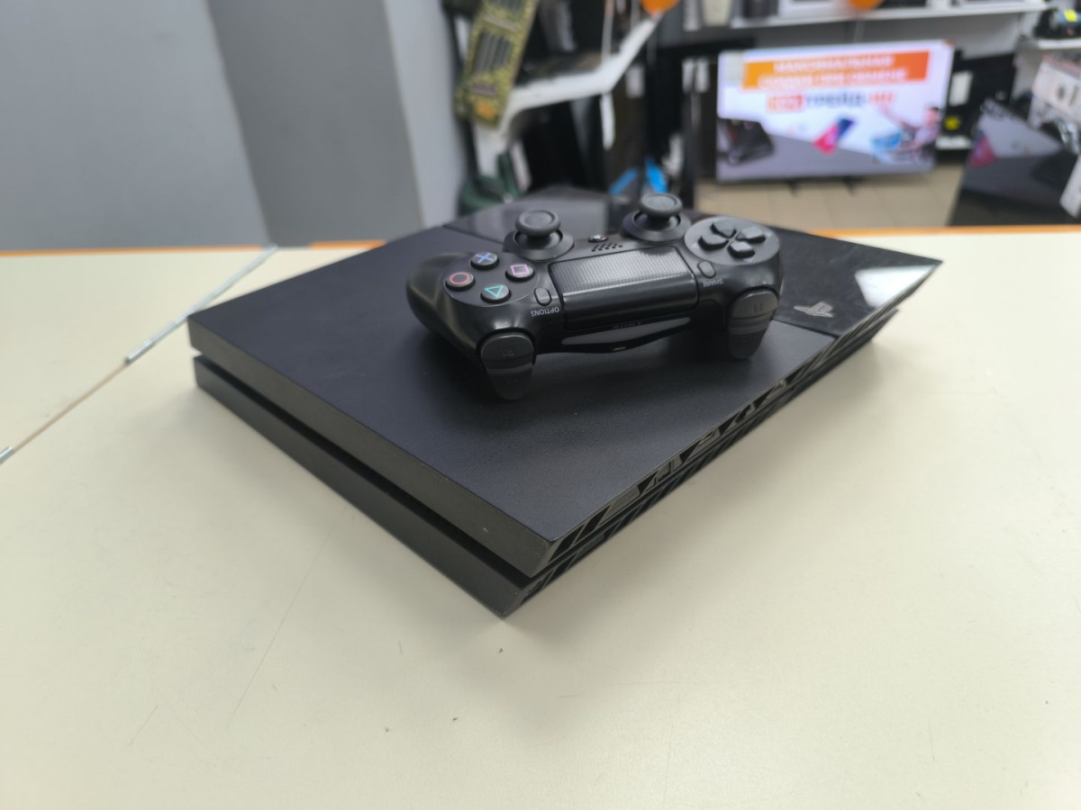 Игровая приставка PlayStation 4 FAT 500GB
