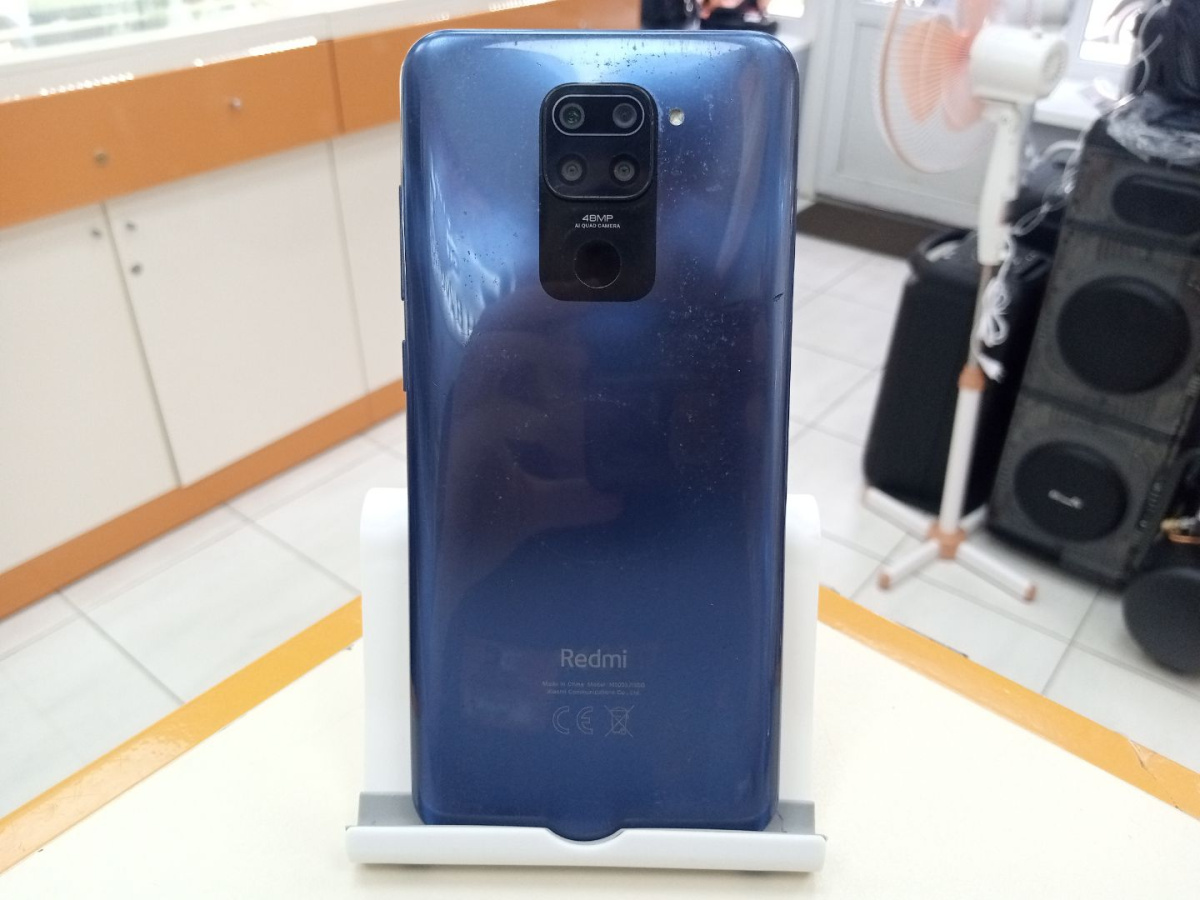 Смартфон Xiaomi Redmi Note 9 4/64