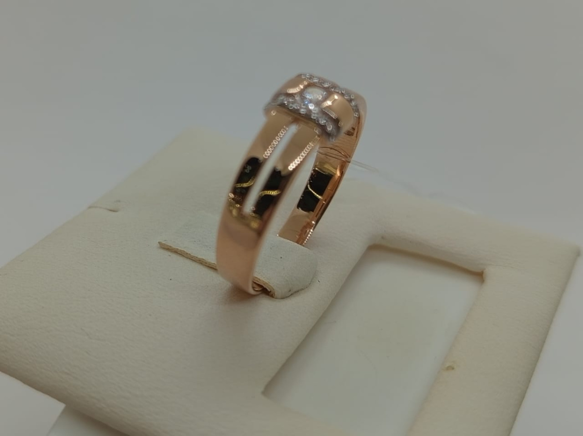 КОЛЬЦО С КАМНЯМИ (Au 585)