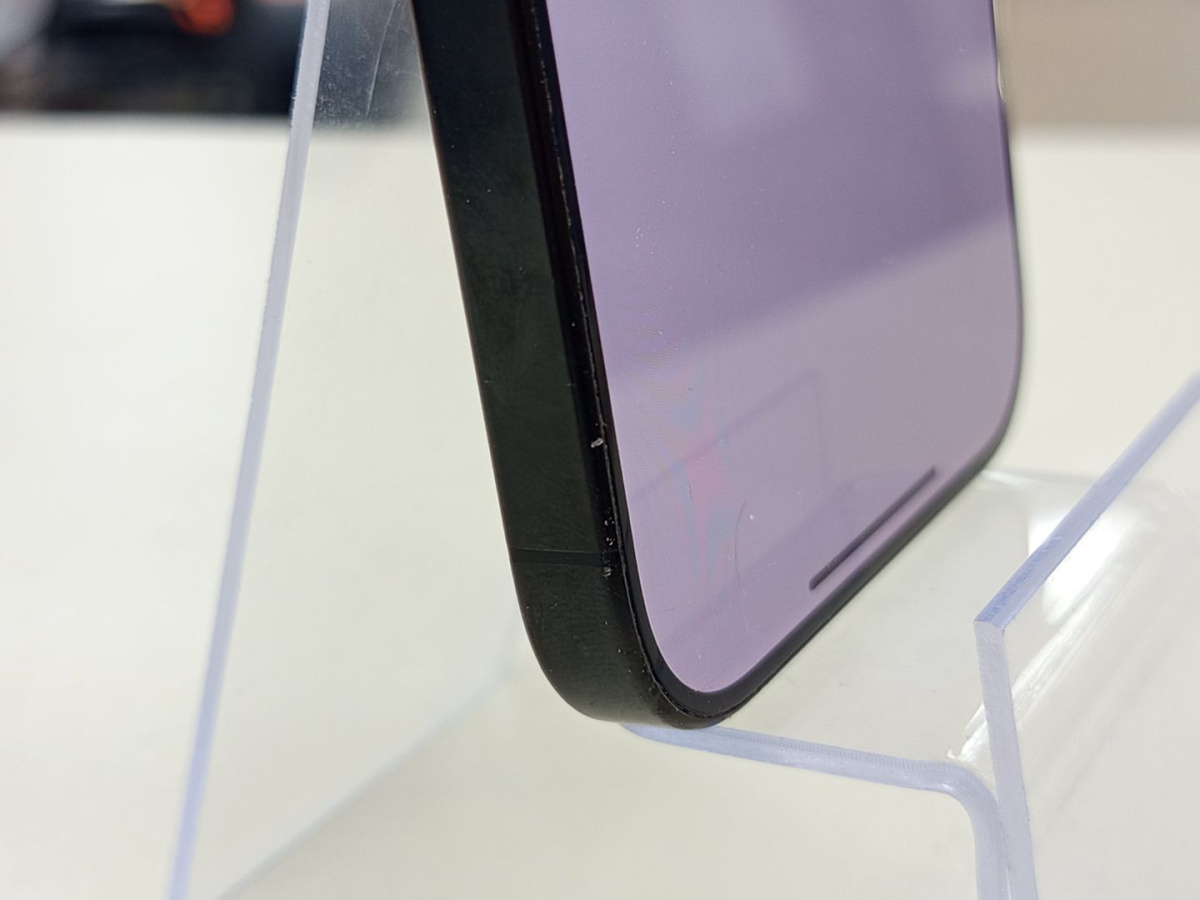 Смартфон Apple Iphone 16 Pro 128Gb