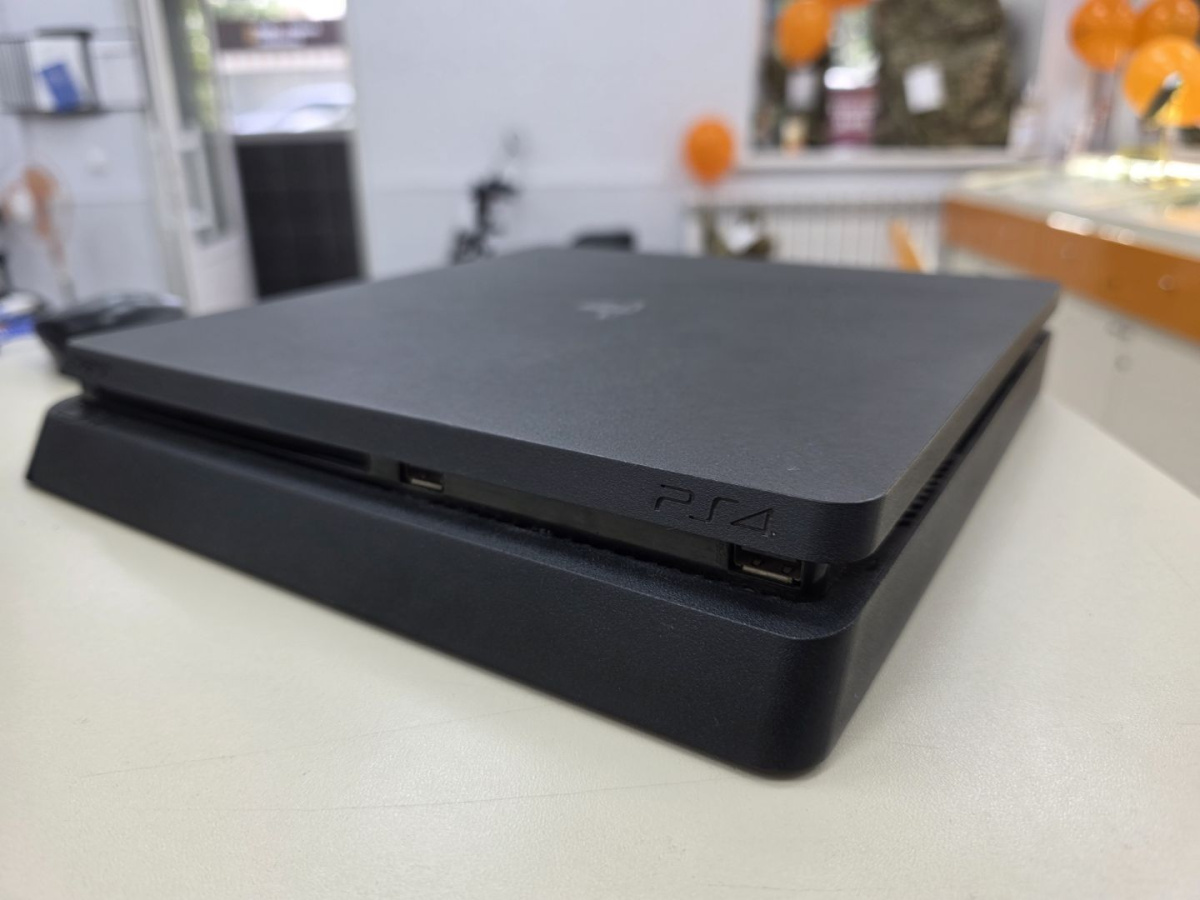 Игровая приставка PlayStation 4 Slim 500GB