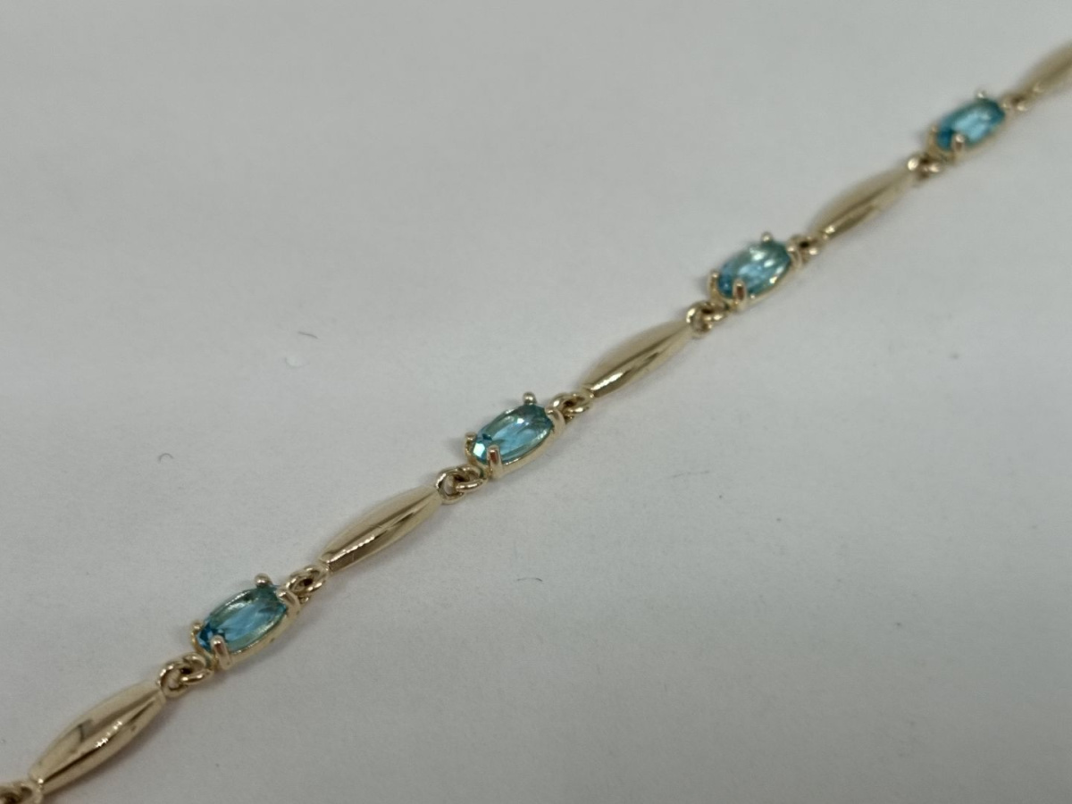 БРАСЛЕТ С КАМНЯМИ (Au 585)