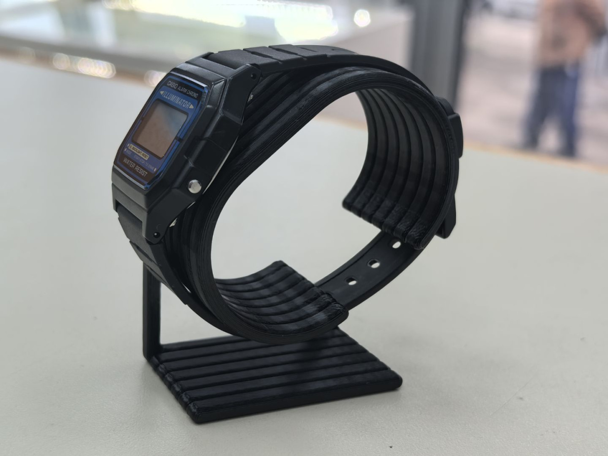 Часы наручные Casio F-105