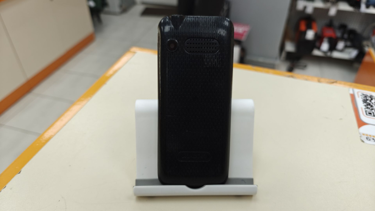 Смартфон Maxvi К15n
