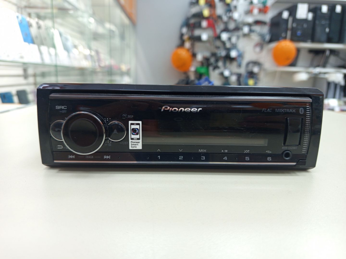 Автомагнитола Pioneer MVH-S520BT