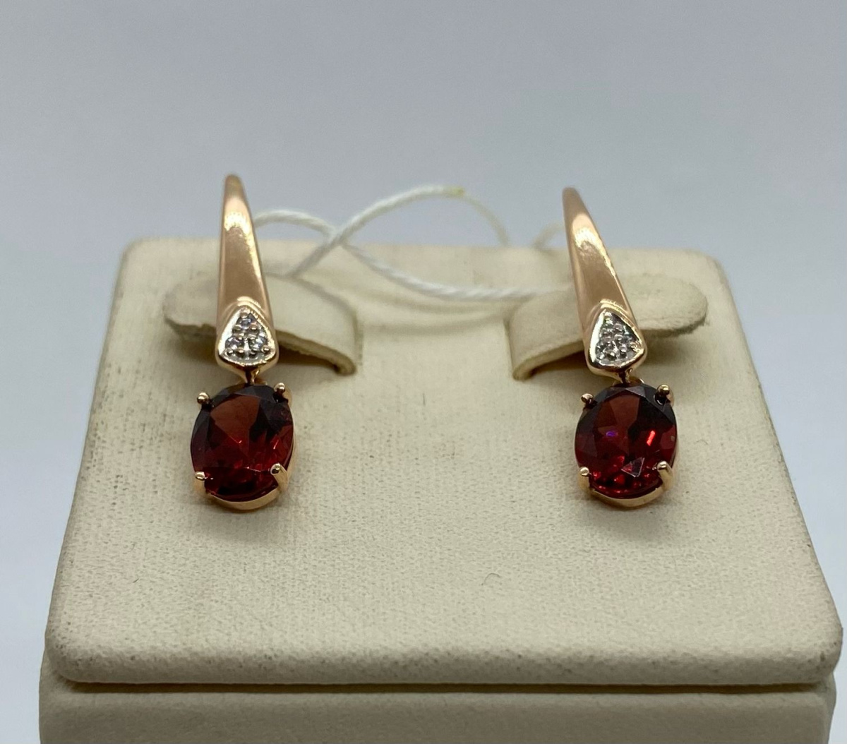 СЕРЬГИ С КАМНЯМИ (Au 585)