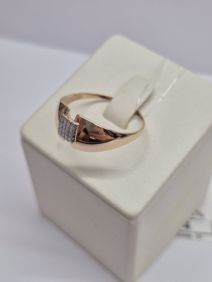 КОЛЬЦО С КАМНЯМИ (Au 585)