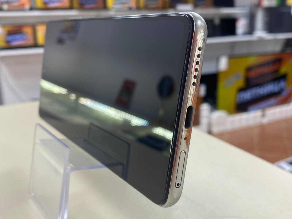 Смартфон Xiaomi 11T 8/128