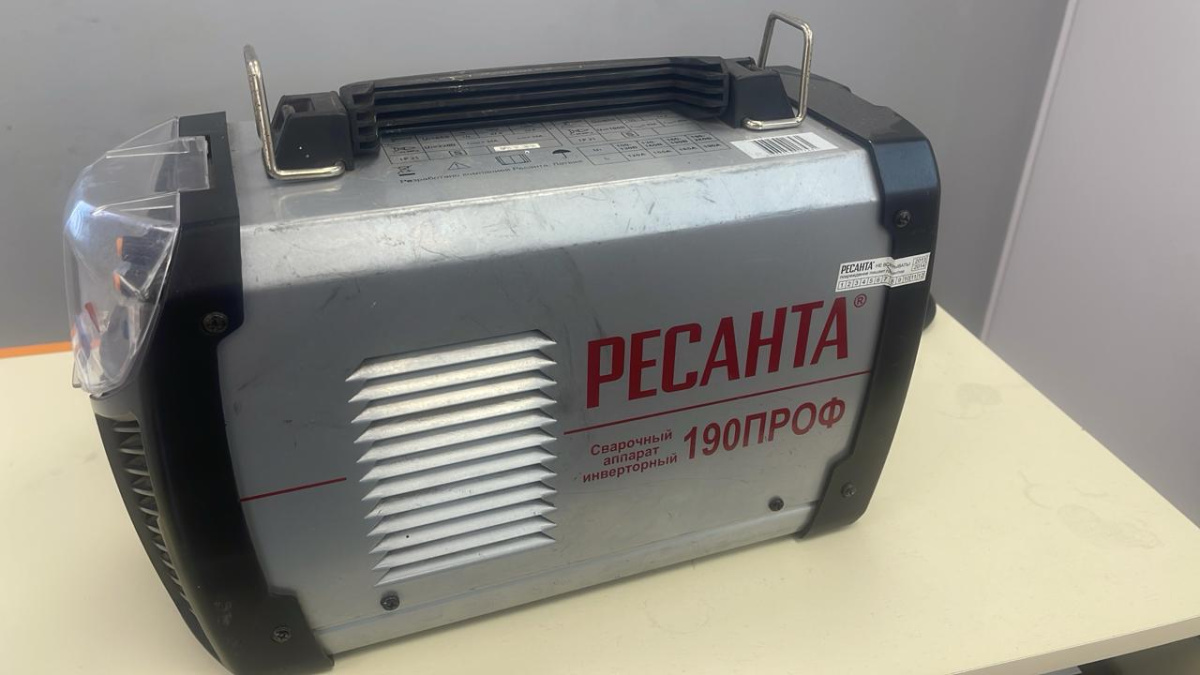 Сварочный аппарат Ресанта САИ-190-ПРОФ