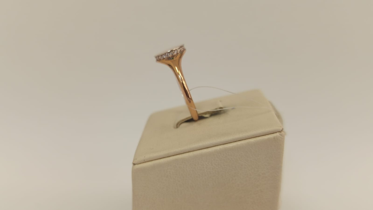 КОЛЬЦО С КАМНЯМИ (Au 585)