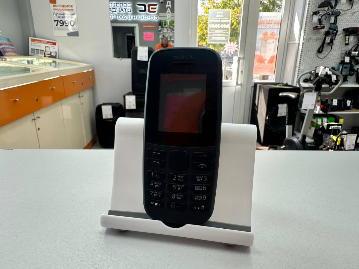 Мобильный телефон Nokia 105