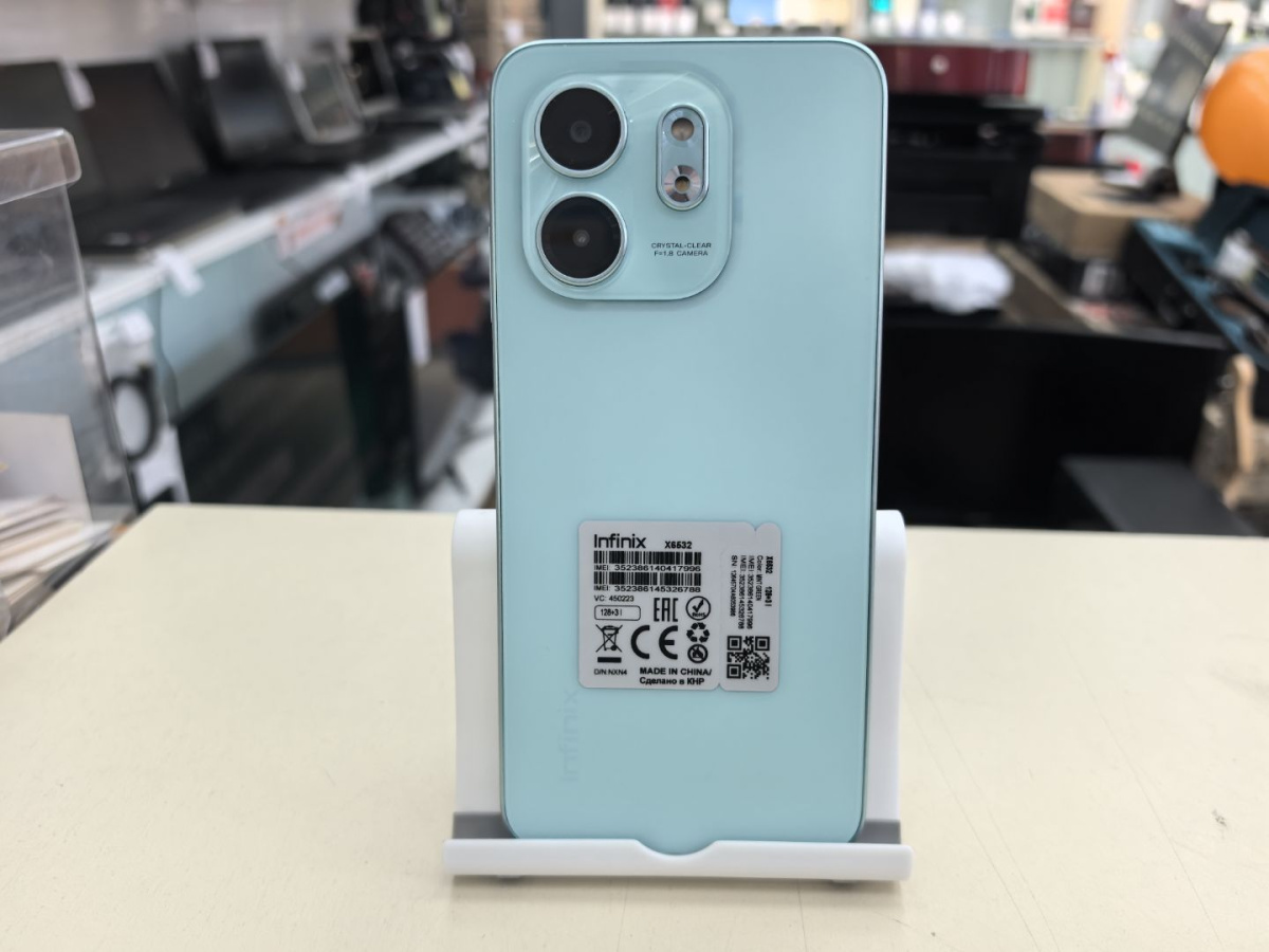 Смартфон Infinix Smart 9 3/128