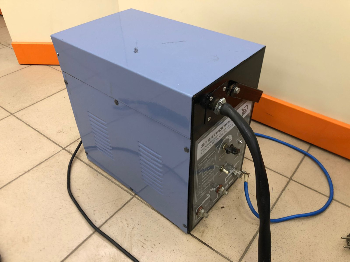 Сварочный аппарат Электроприбор ПДГ-240;