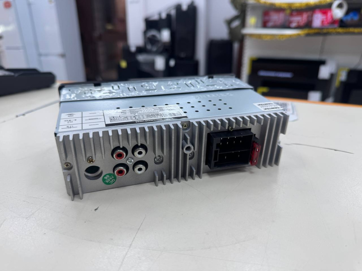 Автомагнитола Centek CT-8107