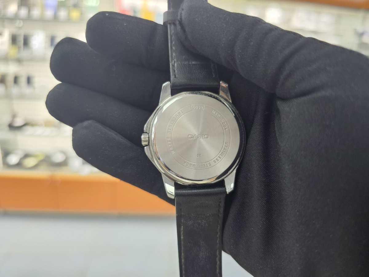 Часы наручные Casio MTP-V004