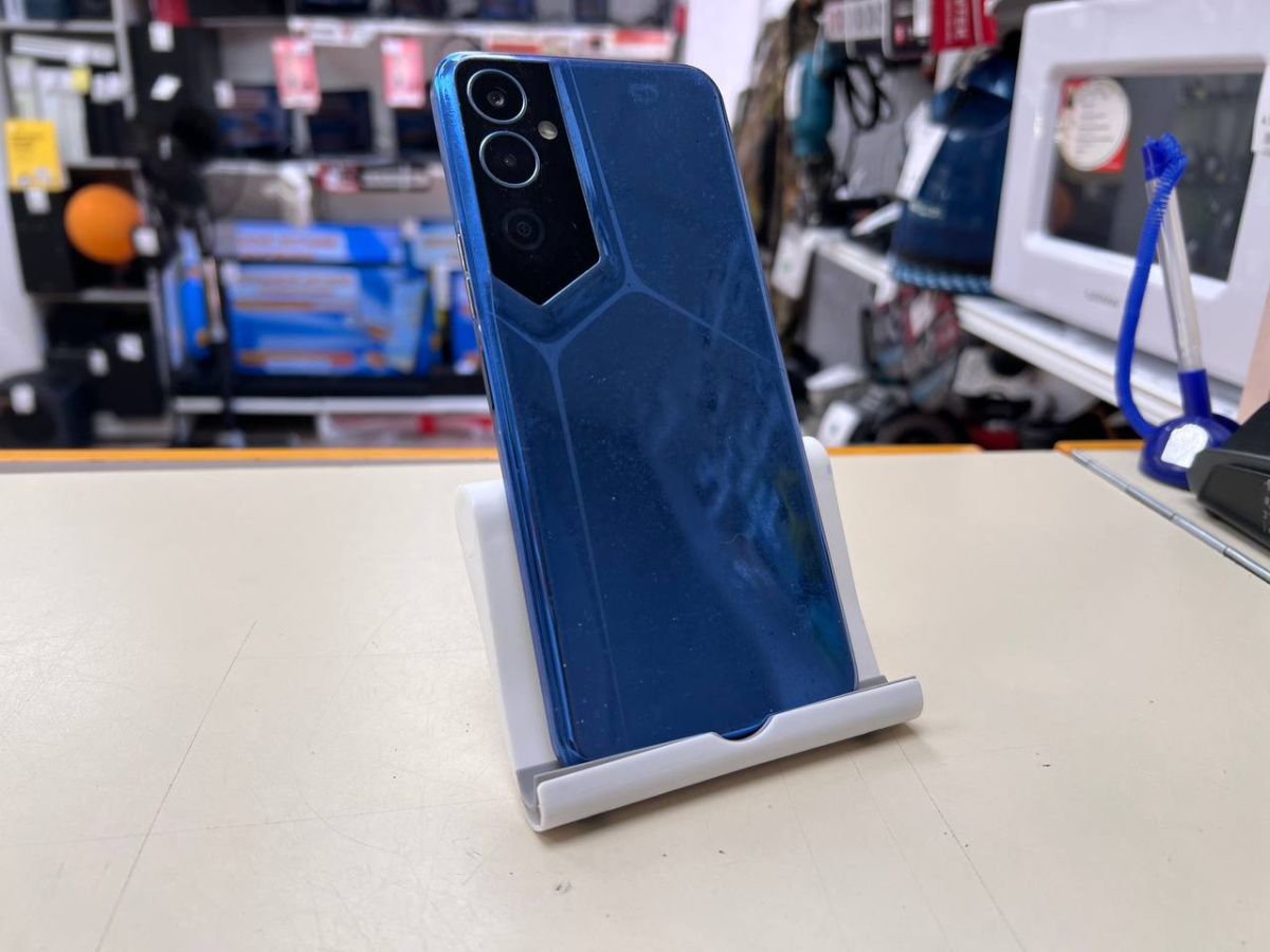 Смартфон Tecno POVA Neo 2 4/64