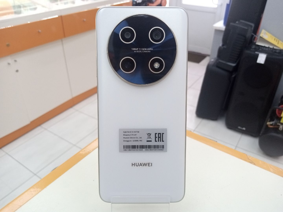 Смартфон Huawei Nova 13i 8/256