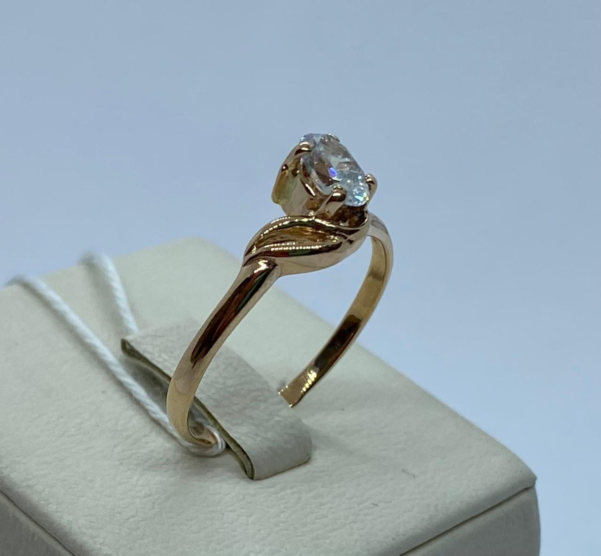 КОЛЬЦО С КАМНЕМ (Au 585)