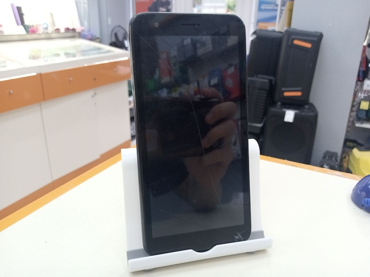 Смартфон Itel A27