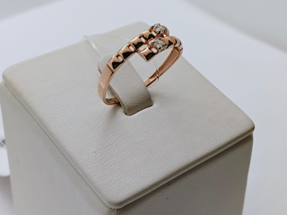 КОЛЬЦО С КАМНЯМИ (Au 585)