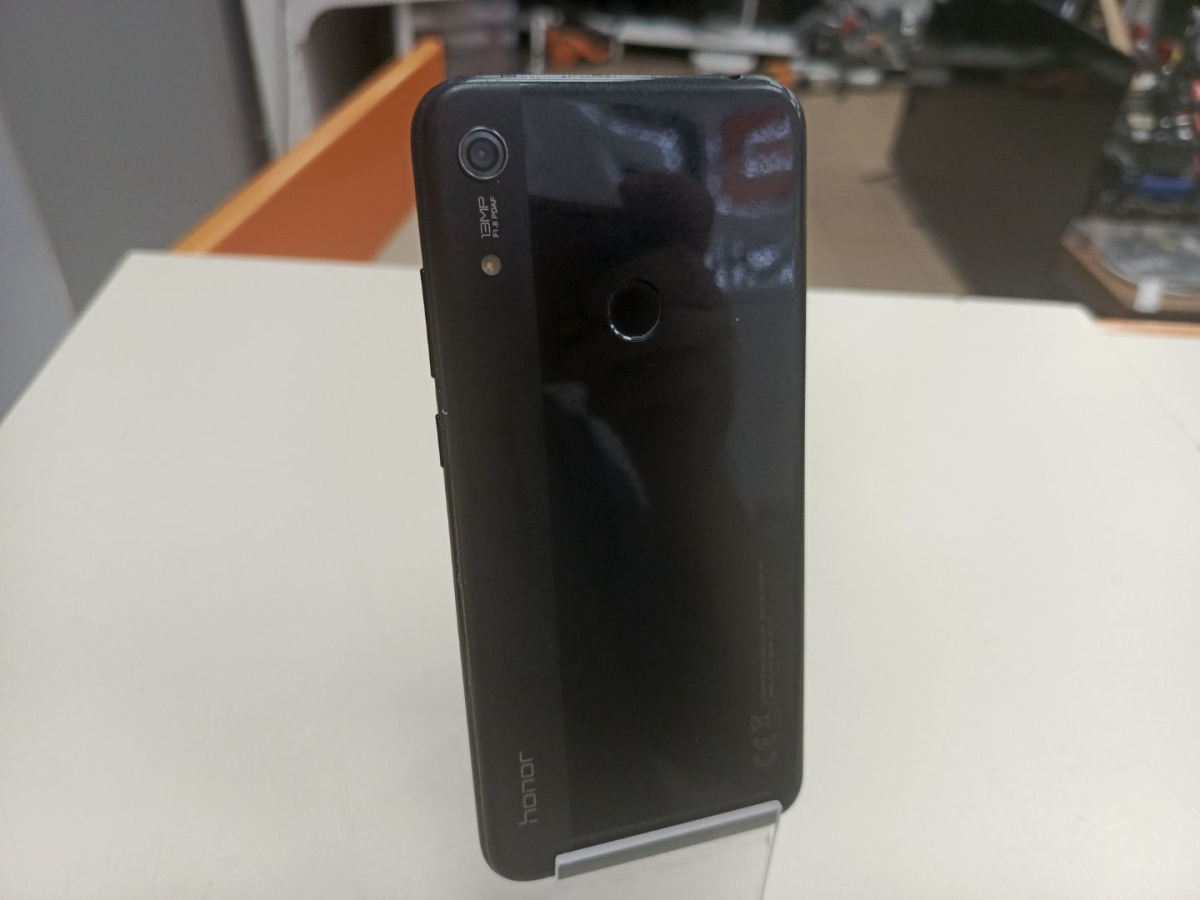 Смартфон Honor 8A 2/32