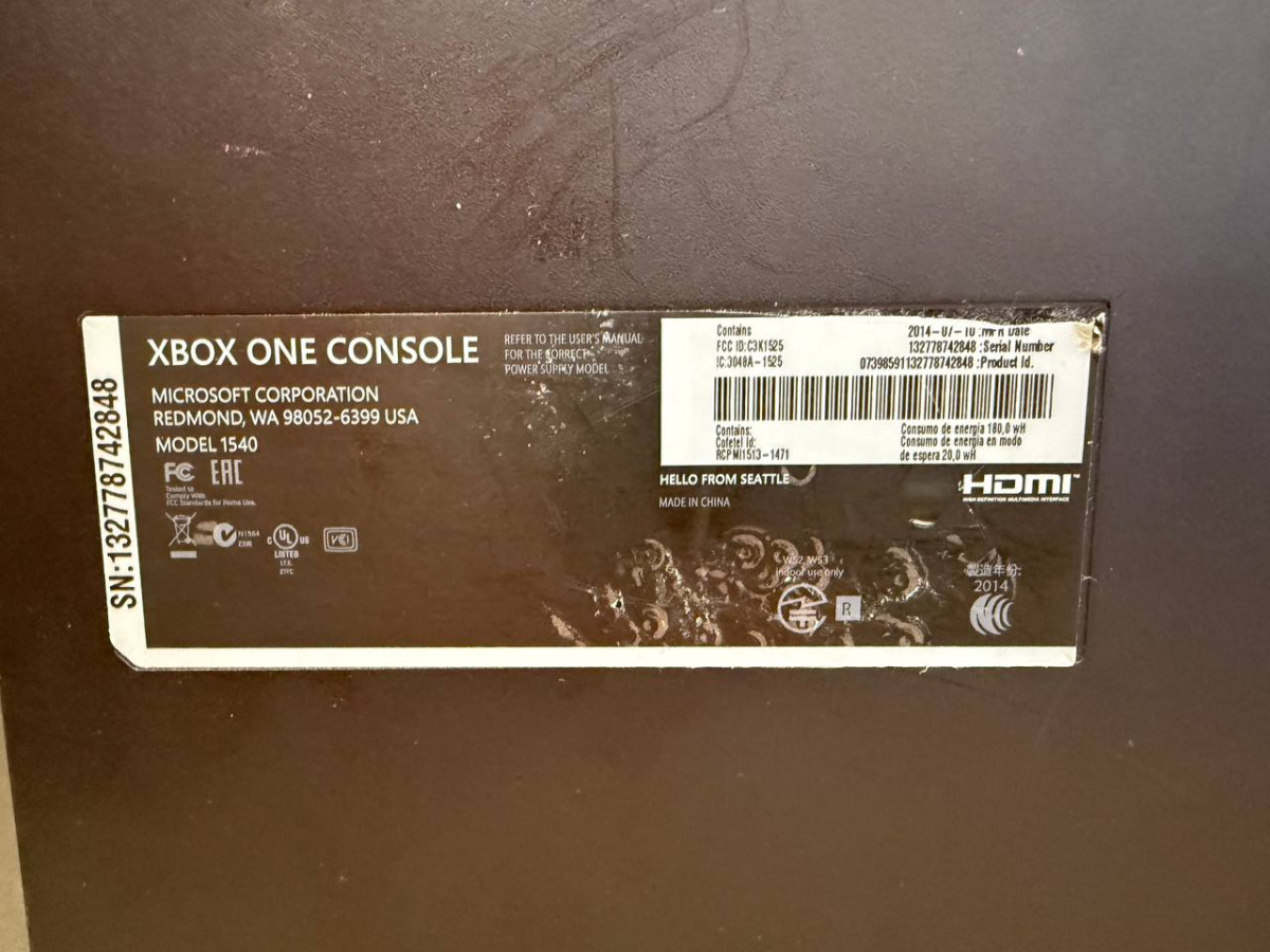 Игровая приставка Xbox One 500Gb