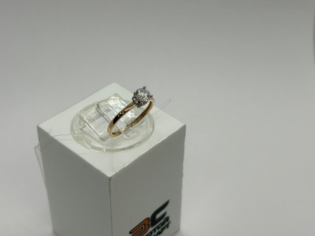 КОЛЬЦО С КАМНЯМИ (Au 585)