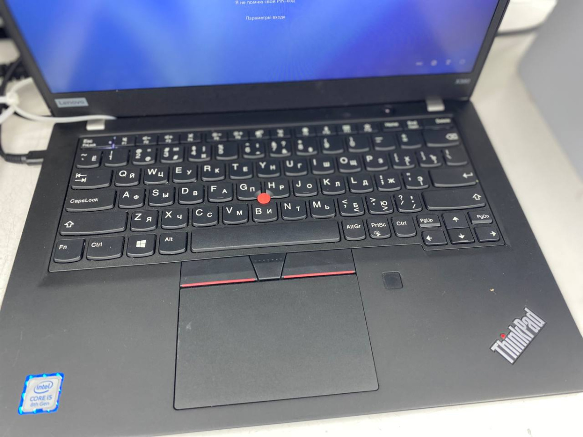 Ноутбук Lenovo ThinkPadx 390; Core i5-8265U, Intel HD Graphics 620, 8 Гб, 256 Гб, Нет
